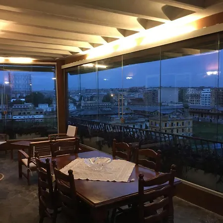 Casa Romana アパート ローマ