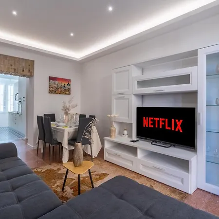 Casa Romana Vaticano-metro Apartment *