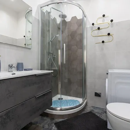 Casa Romana Vaticano-metro Apartment